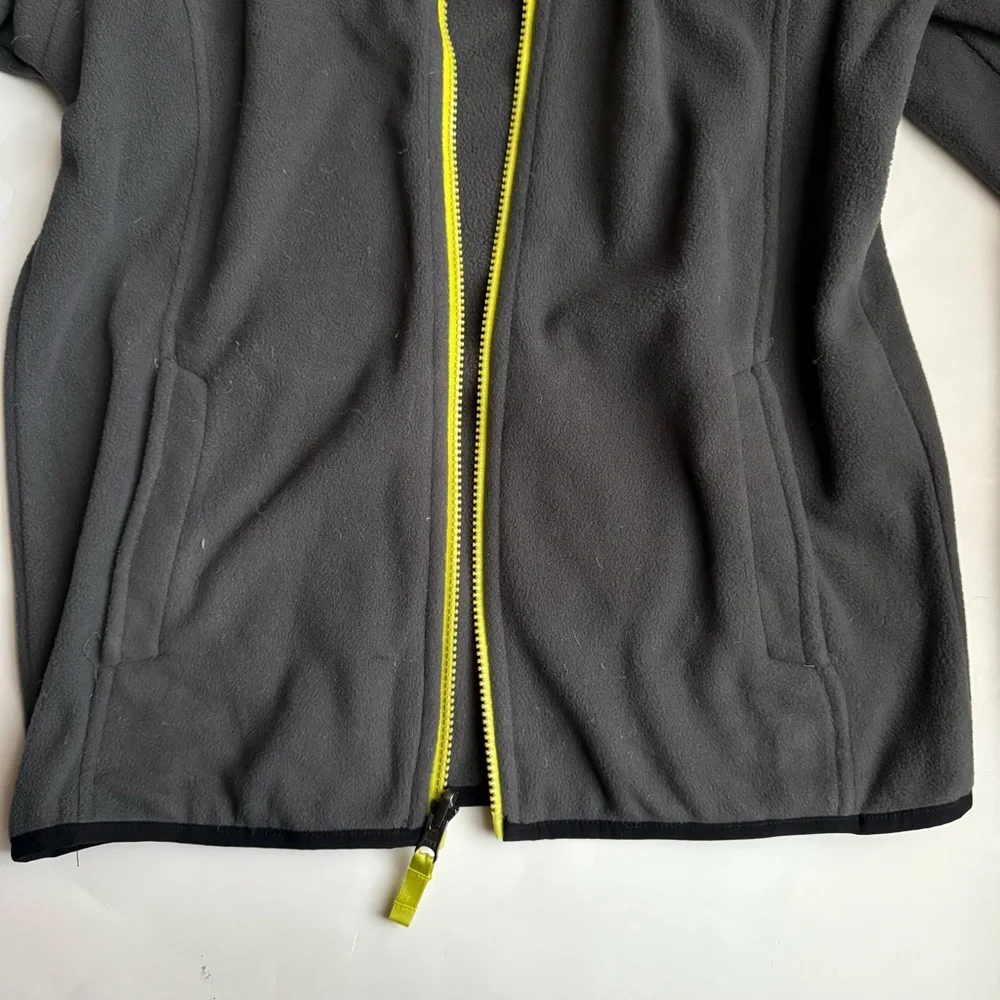 The North Face Boys Hyvent 2-in-1 Hooded Shell Jacket - Size Large (14/16) Used - Picture 7 of 13